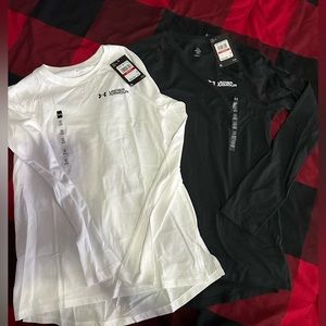 Under Armour Long Sleeve Loose fit - BNWT - XS - 2 Tops
